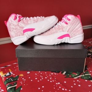 Nike Air Jordan 12 Arctic Pink White